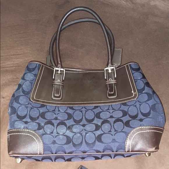 Coach signature purse and wallet - Picture 2 of 3